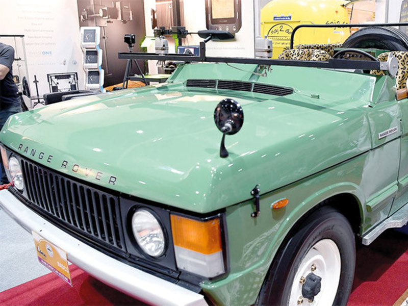 سيارة الشيخ زايد تجذب زوار "تقنيات المتاحف"